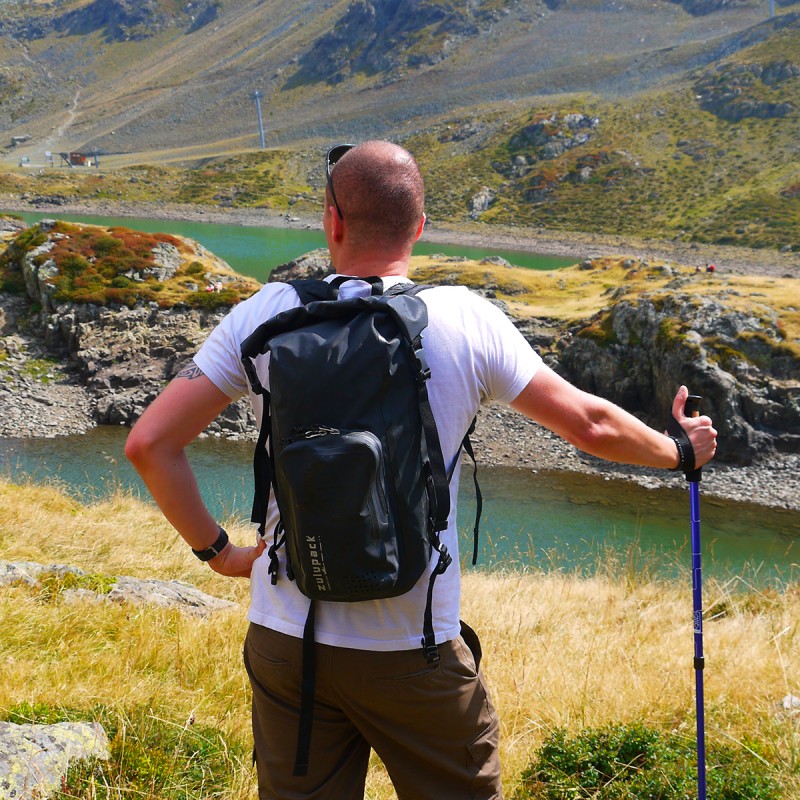 ZUL-WA16937-7-BLK-sac-etanche-zulupack-nomad-25-litres-4 Zulupack Nomad 25 – Image 10